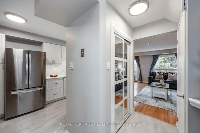 2 Drew Court