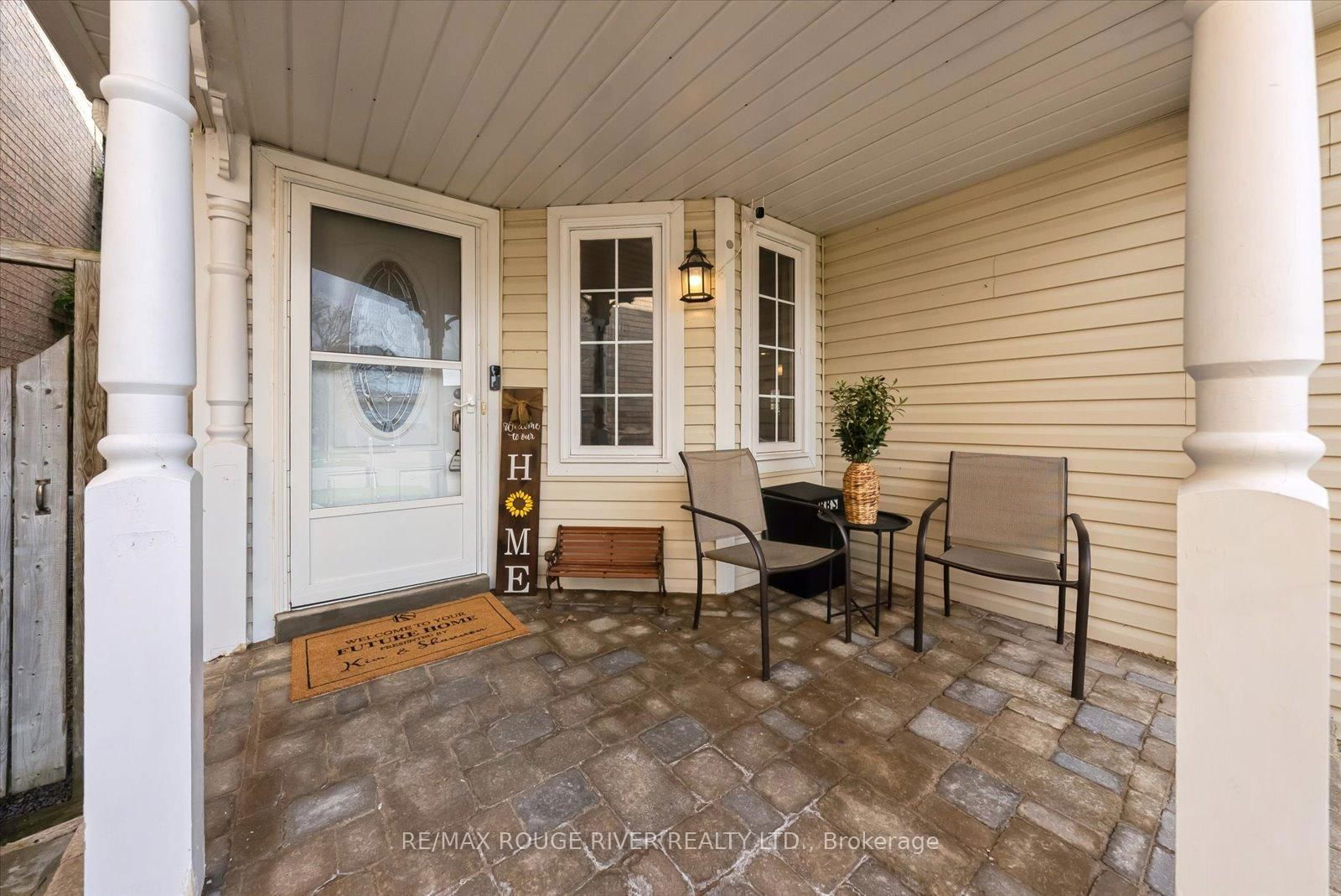 Detached House for sale at 27 Zachary Place, Whitby, Brooklin, L1M 1E3 - MLS: E12103831