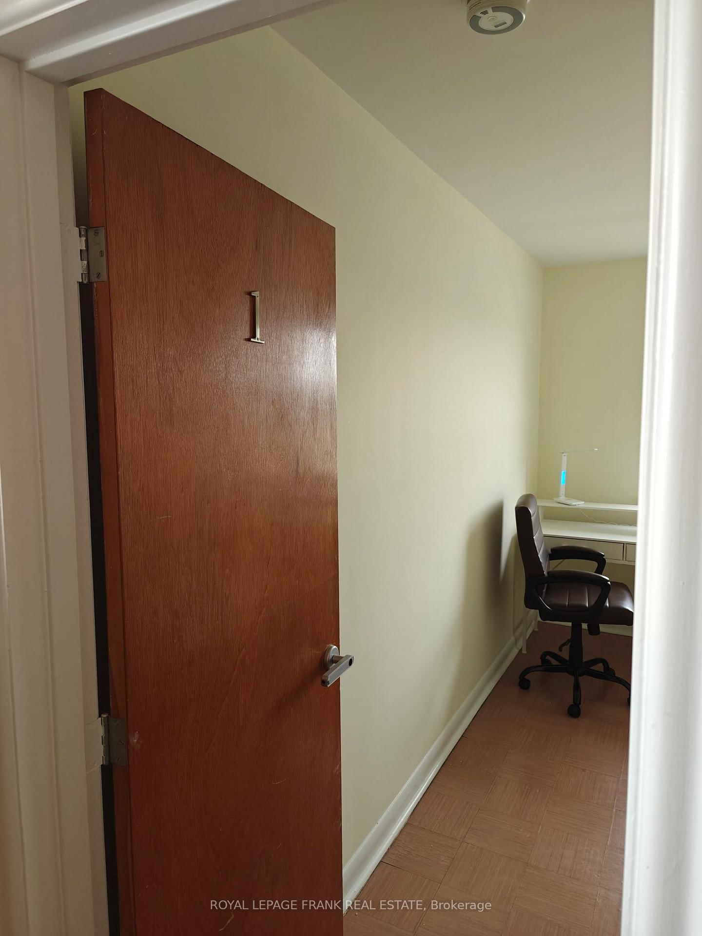 Room #1 - 374 Central Park Boulevard S, Oshawa 2