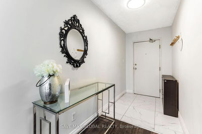 Unit 418 — 1470 Midland Ave, Toronto - Dorset Park image-0-4