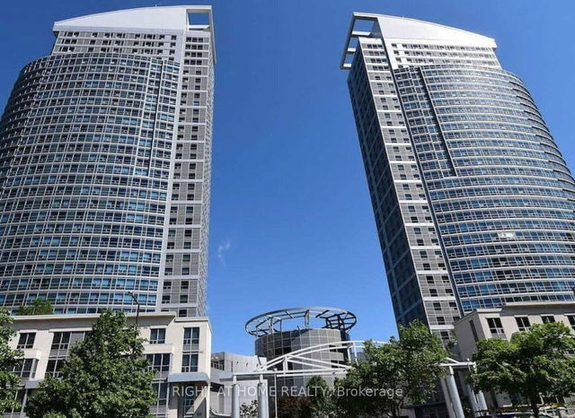 3507 - 38 Lee Centre Drive