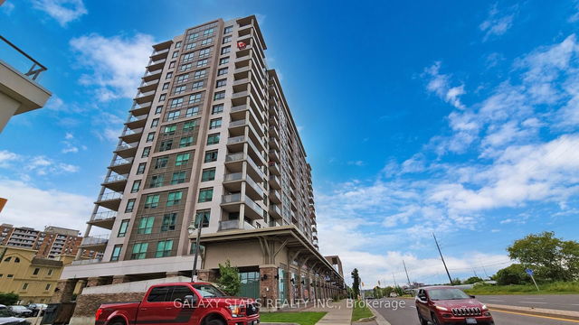 1012 - 1235 Bayly Street
