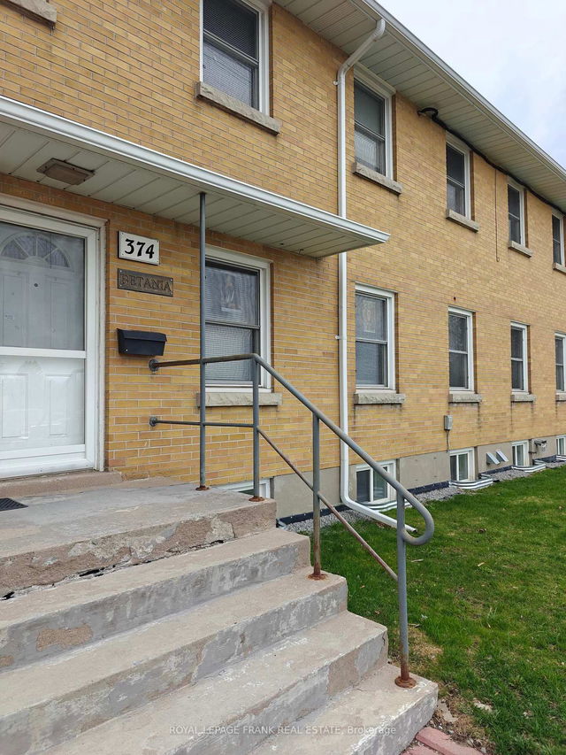 Room #10 - 374 Central Park Boulevard