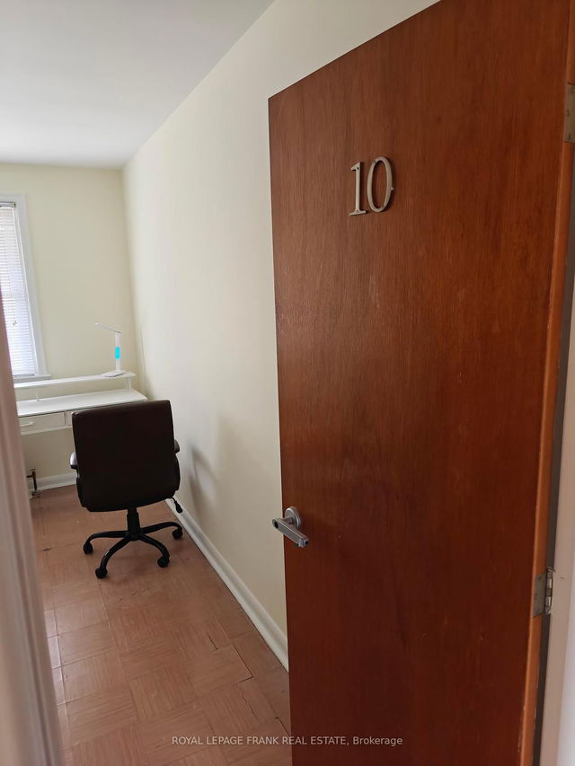 Room #10 - 374 Central Park Boulevard