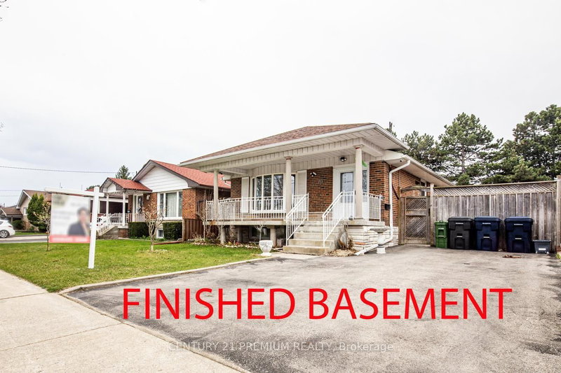 70 Moraine Hill Dr, Toronto, M1T 2A2 | Image 3