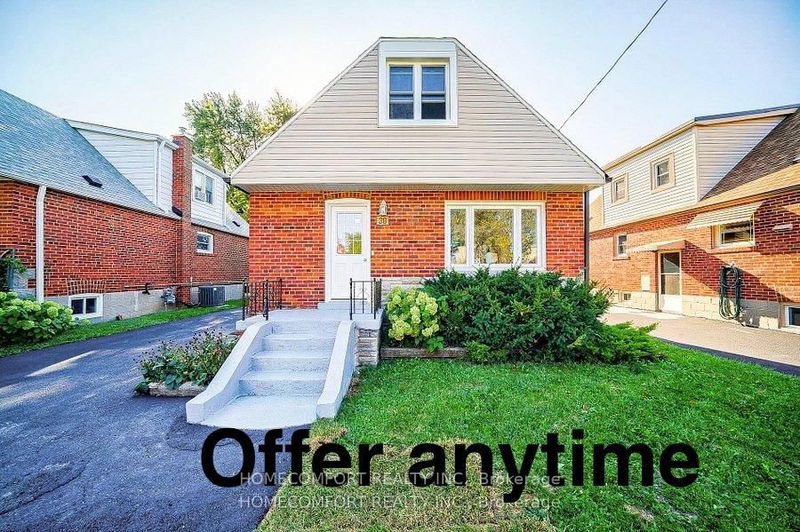 home for sale on 30 Balaclava Drive