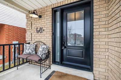 64 Brandon Rd, Scugog - Port Perry image-0-1