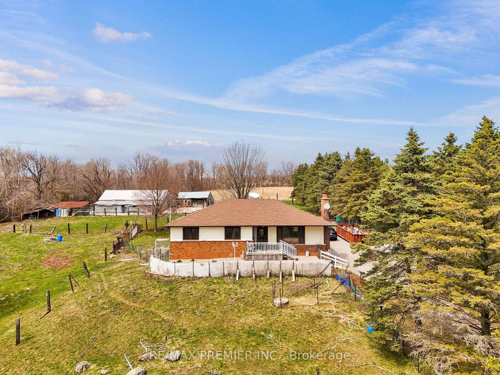 Property at 352 Uxbridge Pickering Tline