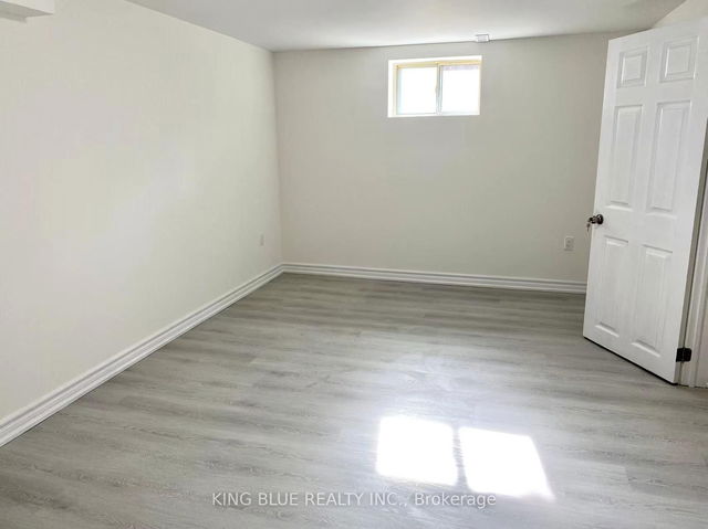 39 Lord Roberts Drive