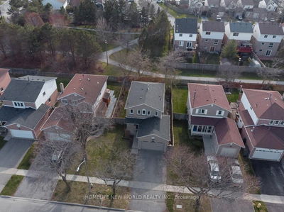 212 Rands Rd, Ajax - South West image-0-3