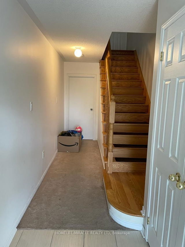 23 Tillinghast Lane