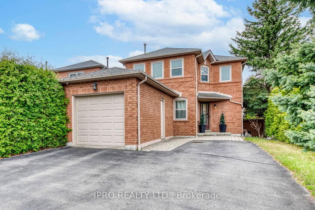 78 Sable Crescent