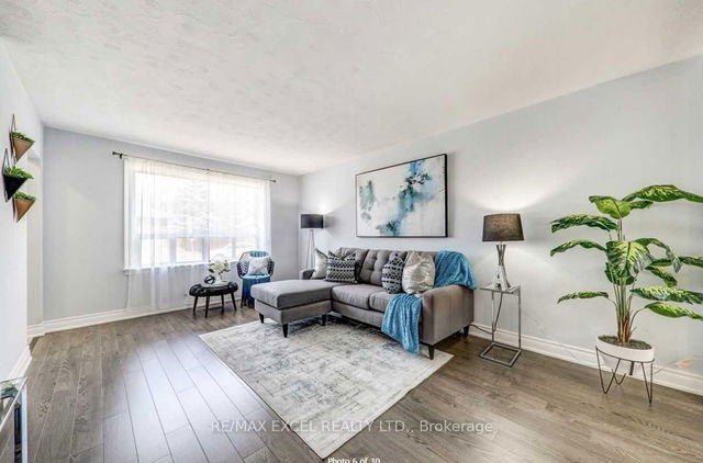 Upper Unit - 33A Boem Avenue
