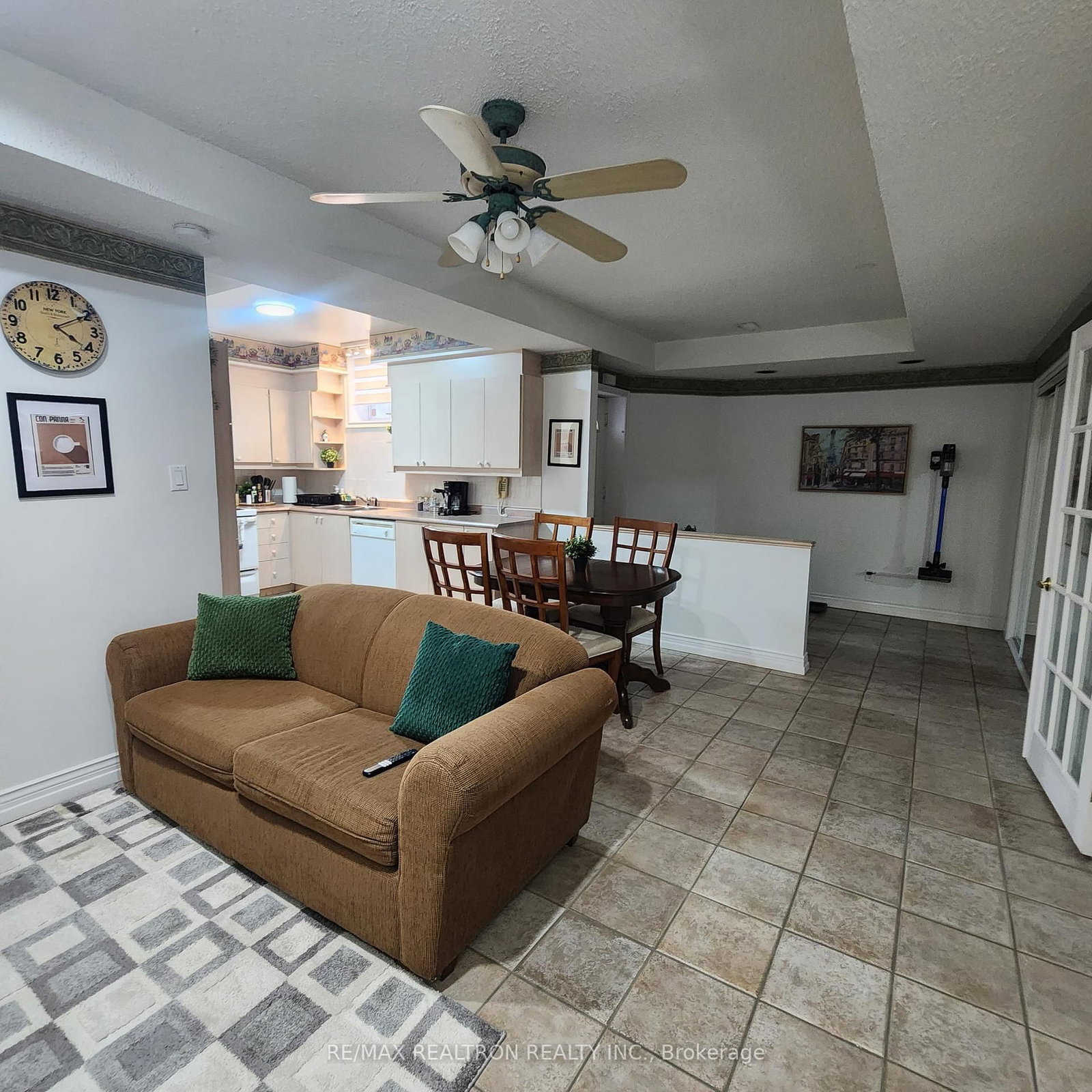 Listing Image 34
