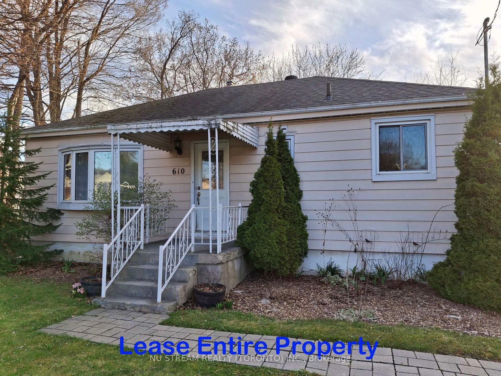 Detached House for lease at 610 Stewart Street, Whitby, Blue Grass Meadows, L1N 3V4 - MLS: E12107089
