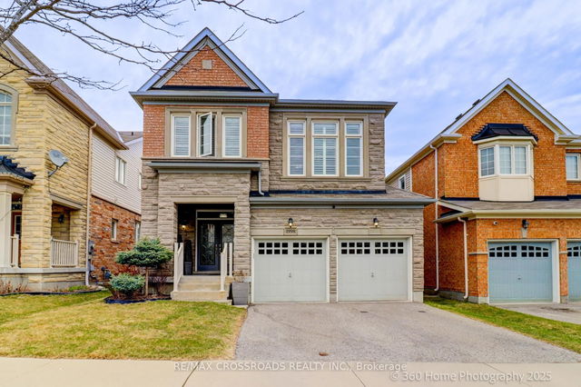 1998 Cocklin Crescent