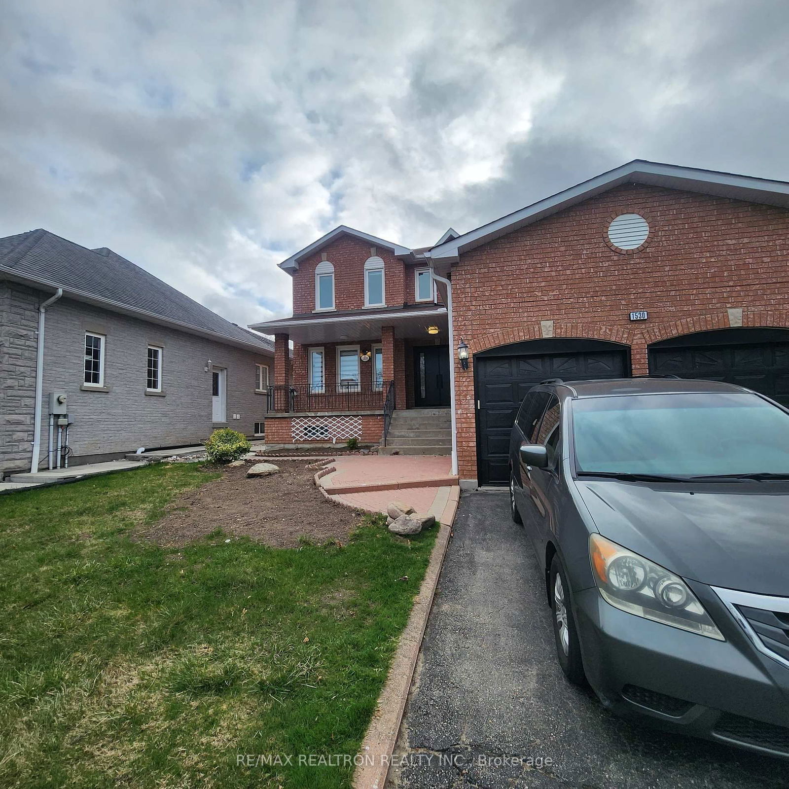 Detached House for sale at 1530 Oakburn Street, Pickering, Highbush, L1V 6N4 - MLS: E12107525
