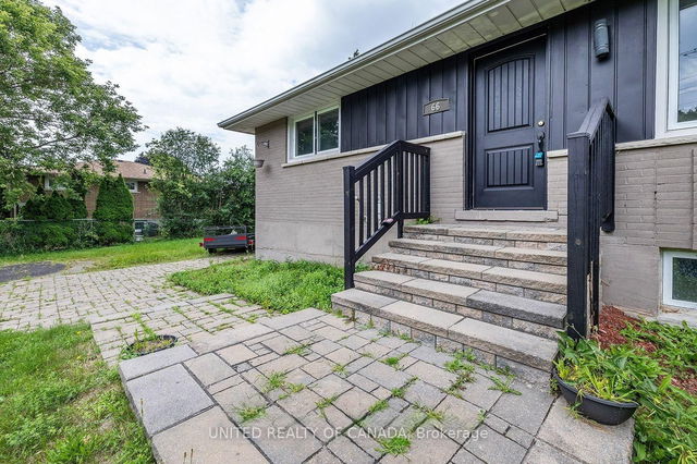 66 Thickson Road