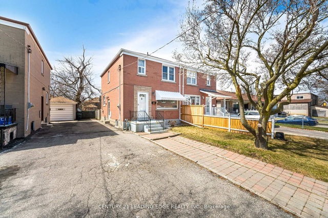 60 Magnolia Avenue