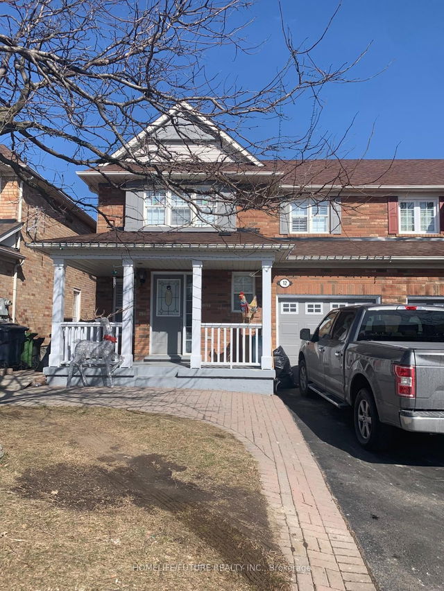 Main - 12 Pinoak Street