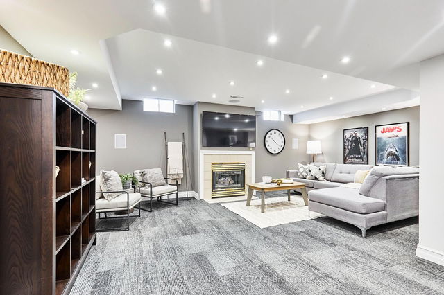 13 Newport Avenue