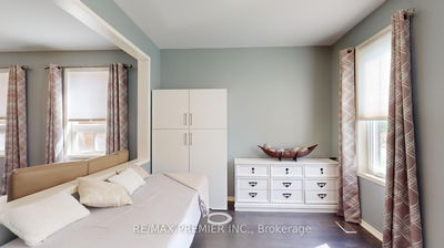 2307 Pilgrim Sq, Oshawa - Windfields image-0-4