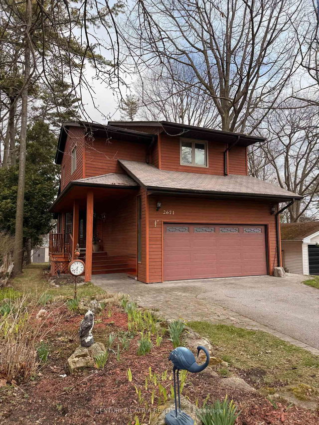 2671 Thickson Road
