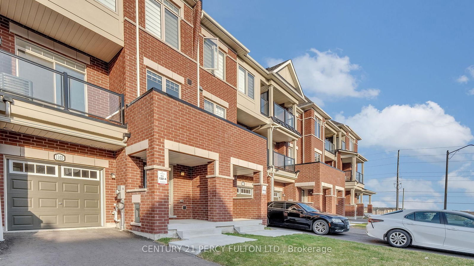 Townhouse sold at 1103 Lockie Drive, Oshawa, Kedron, L1L 0R9 - MLS: E12109118