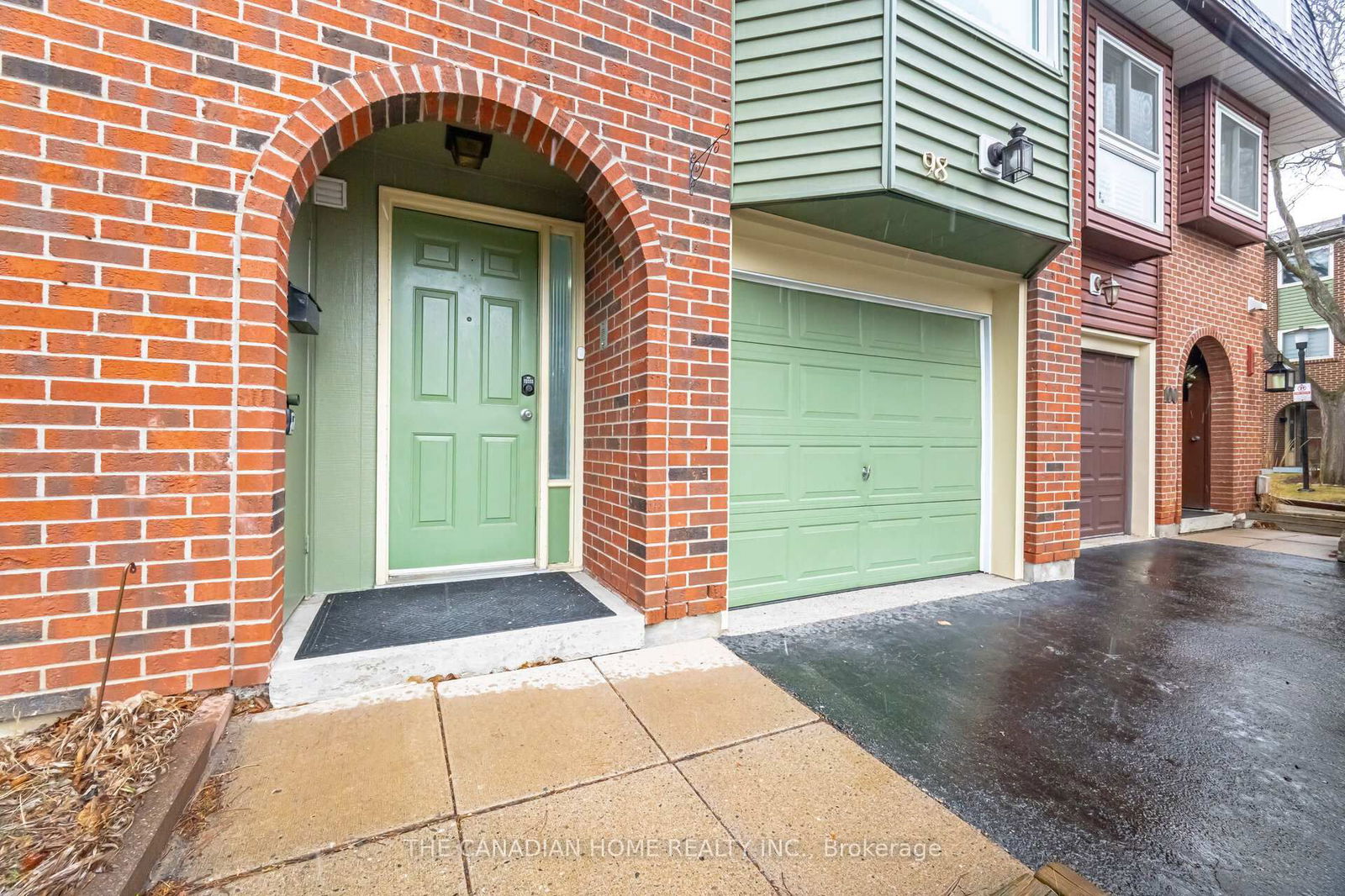 Townhouse for sale at 98-4662 Kingston Road, Toronto, West Hill, M1E 4Y7 - MLS: E12109143