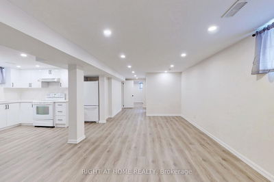 Unit Bsmt — 7 Rothwell Rd, Toronto - Wexford-Maryvale image-0-3