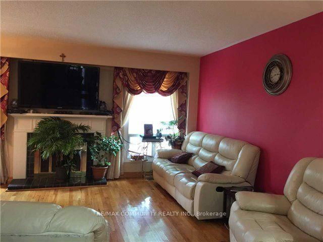 105 Bellrock Drive