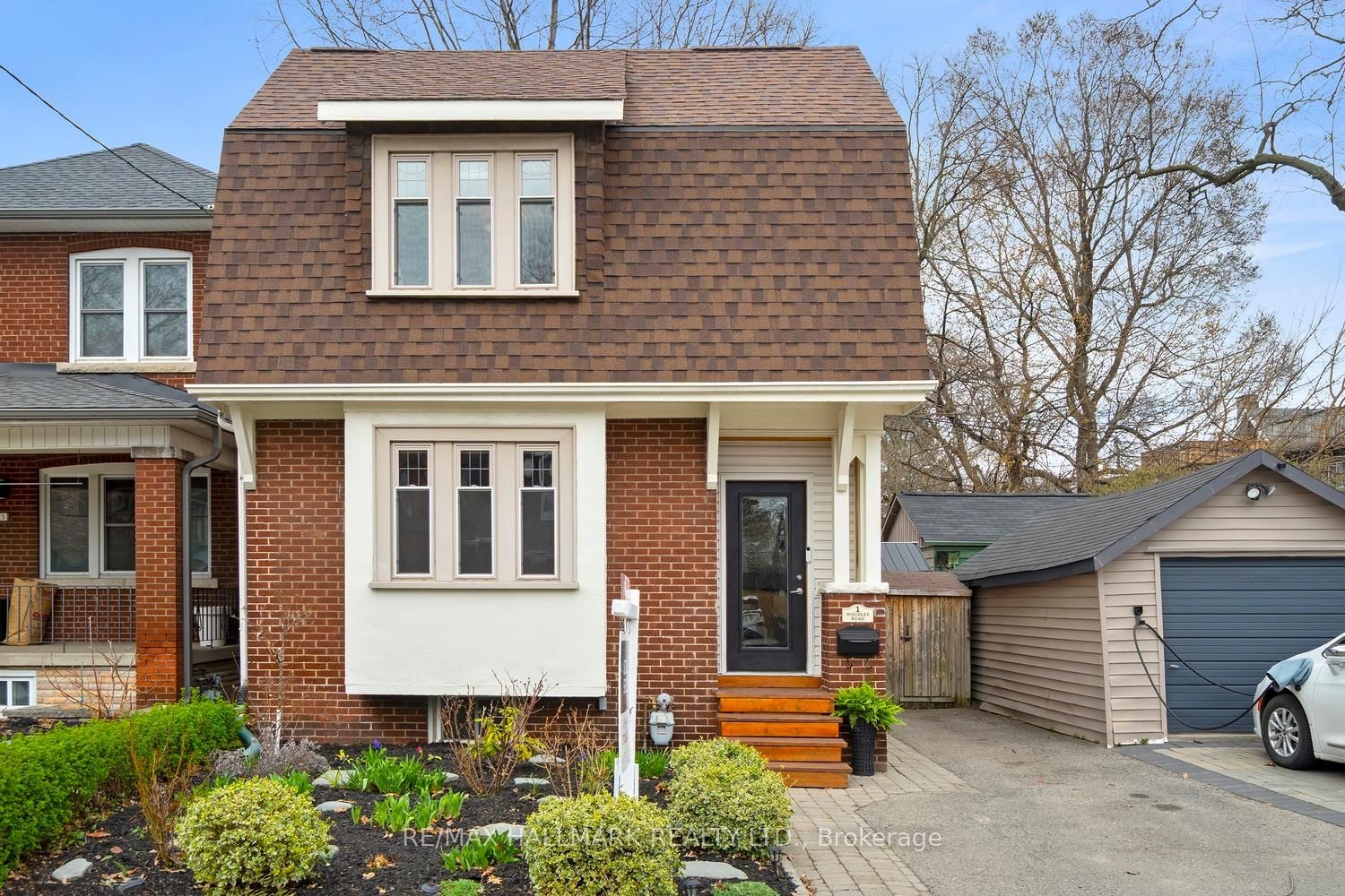 Detached House for sale at 1 Woodlee Road, Toronto, East End-Danforth, M4E 2P9 - MLS: E12109253