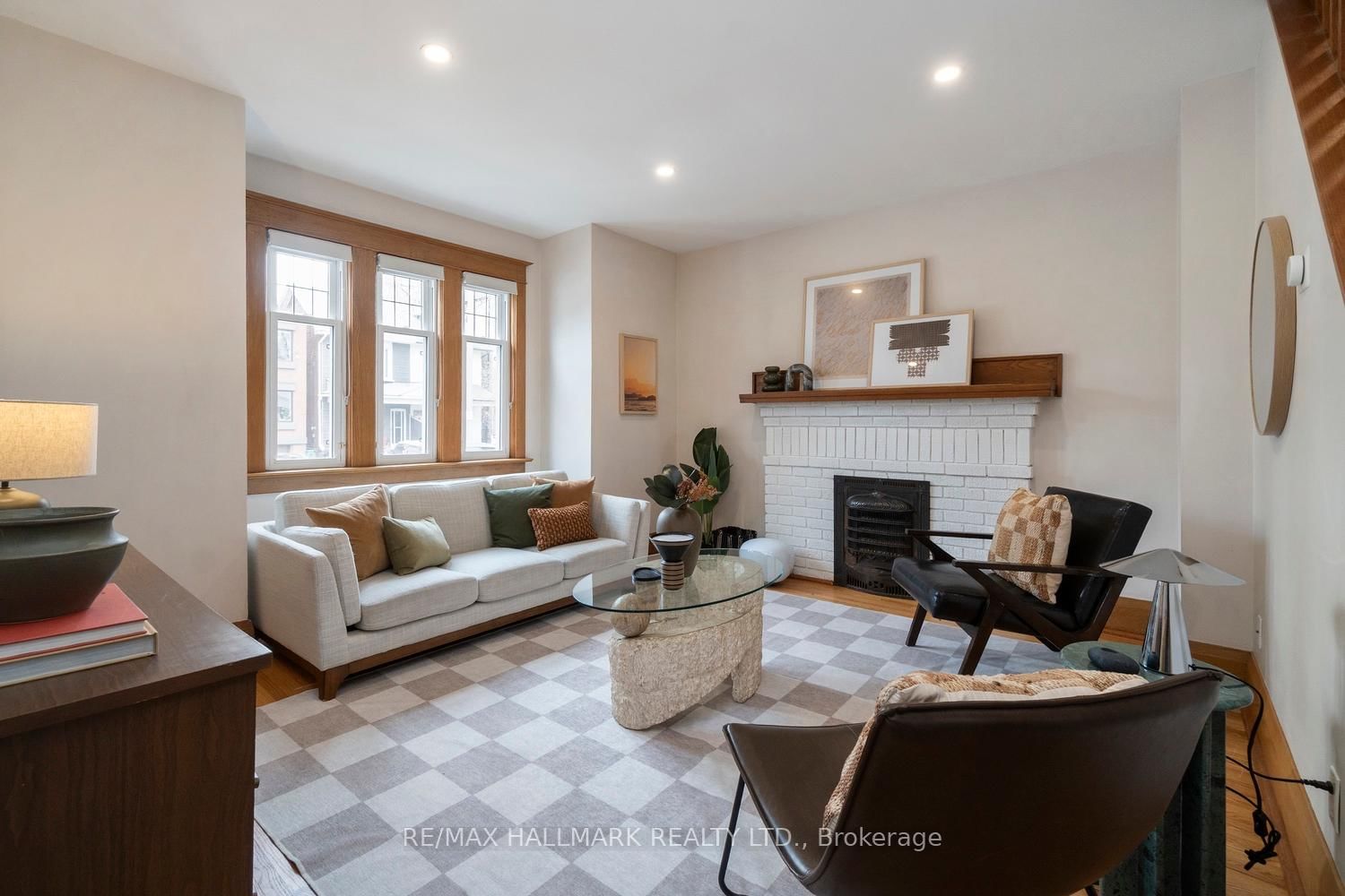 Detached House for sale at 1 Woodlee Road, Toronto, East End-Danforth, M4E 2P9 - MLS: E12109253