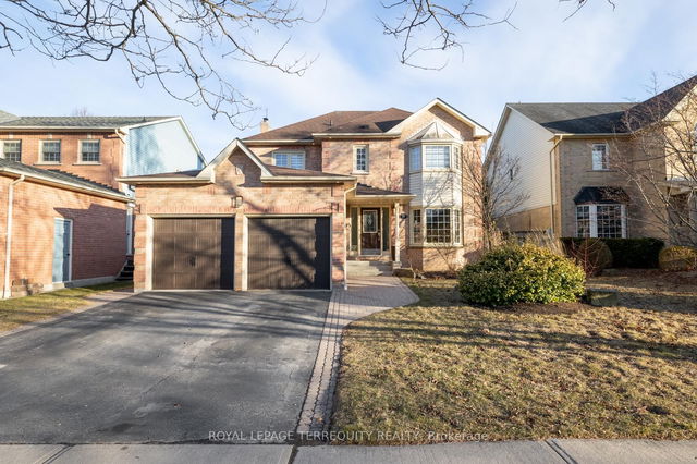 19 Moonstone Drive