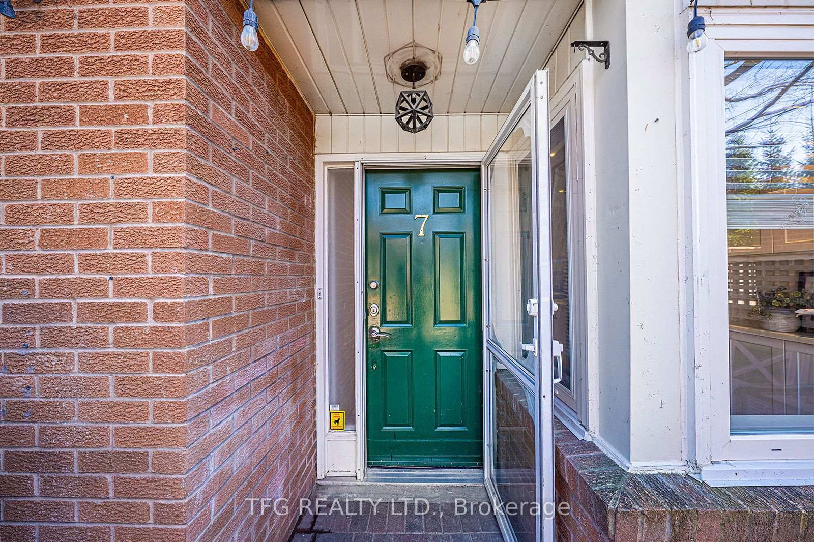 Townhouse for sale at 7-120 Glen Manor Drive, Toronto, The Beaches, M4E 2X6 - MLS: E12110141