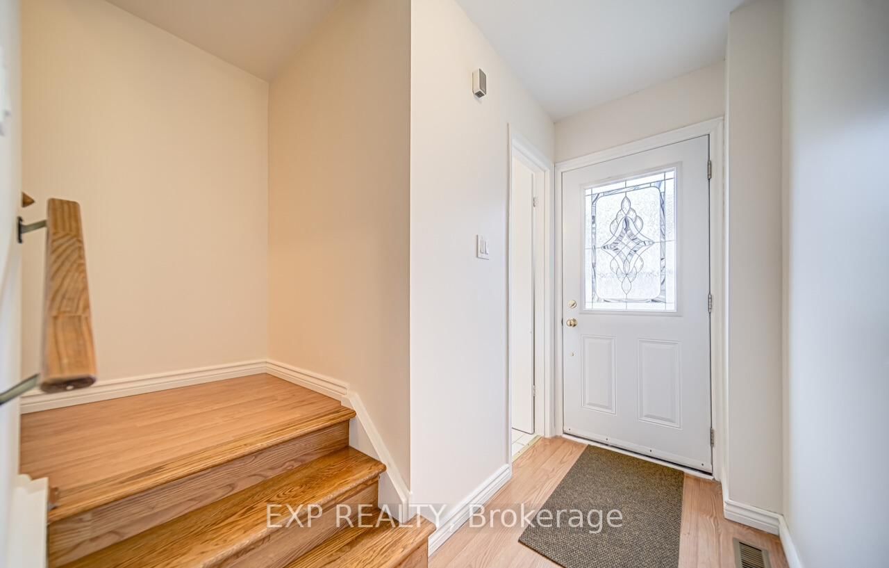 Townhouse for lease at 12-50 Dundalk Drive, Toronto, Dorset Park, M1P 4T7 - MLS: E12110146