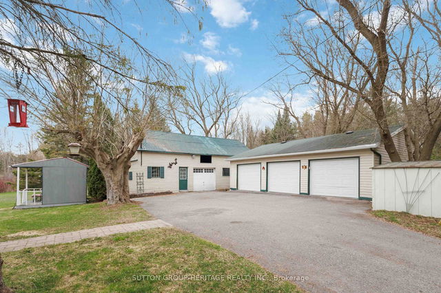 3652 Concession 4 Road