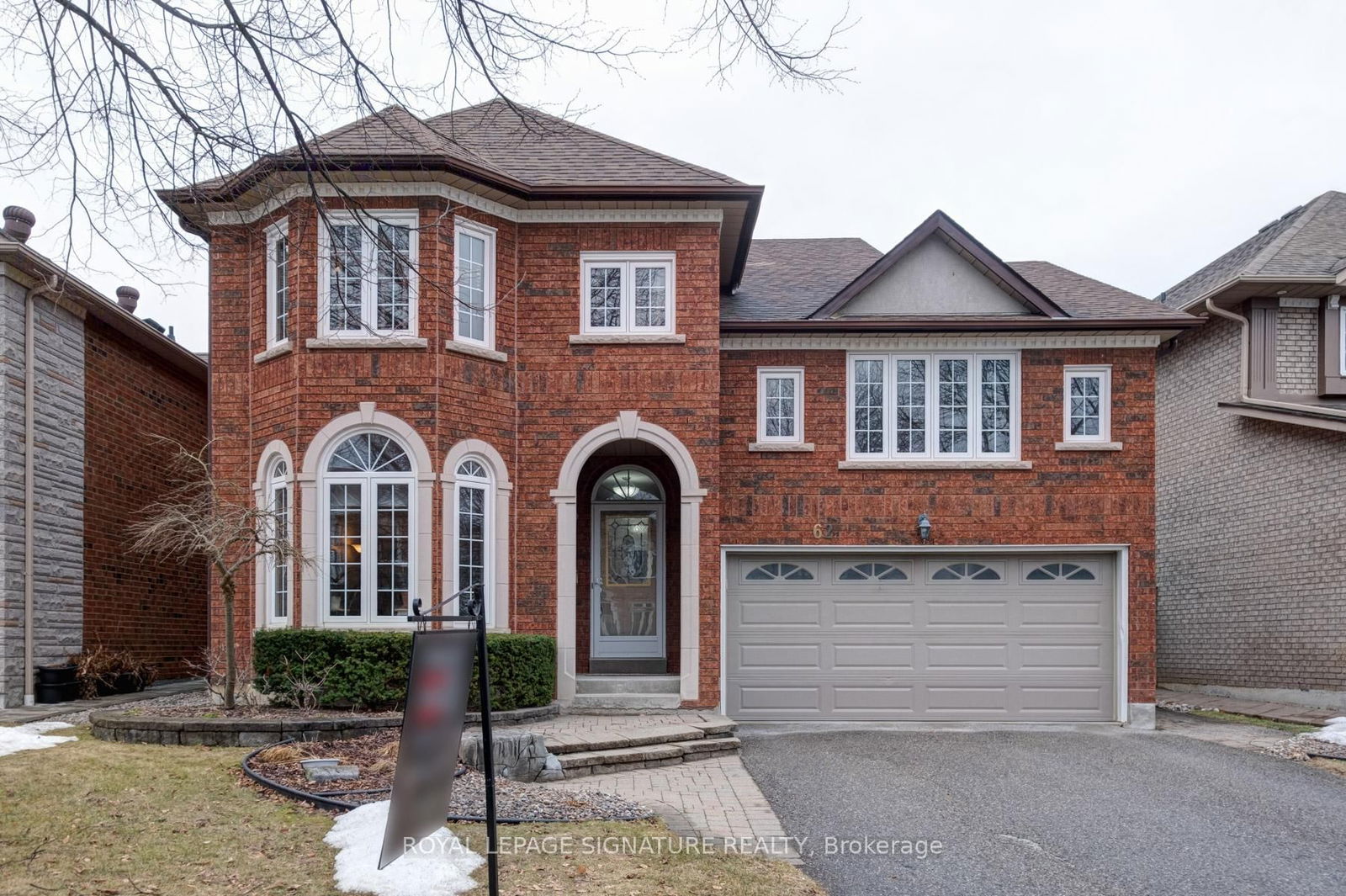 Detached House sold at 62 Mortimer Crescent, Ajax, Central West, L1T 3Y2 - MLS: E12110637
