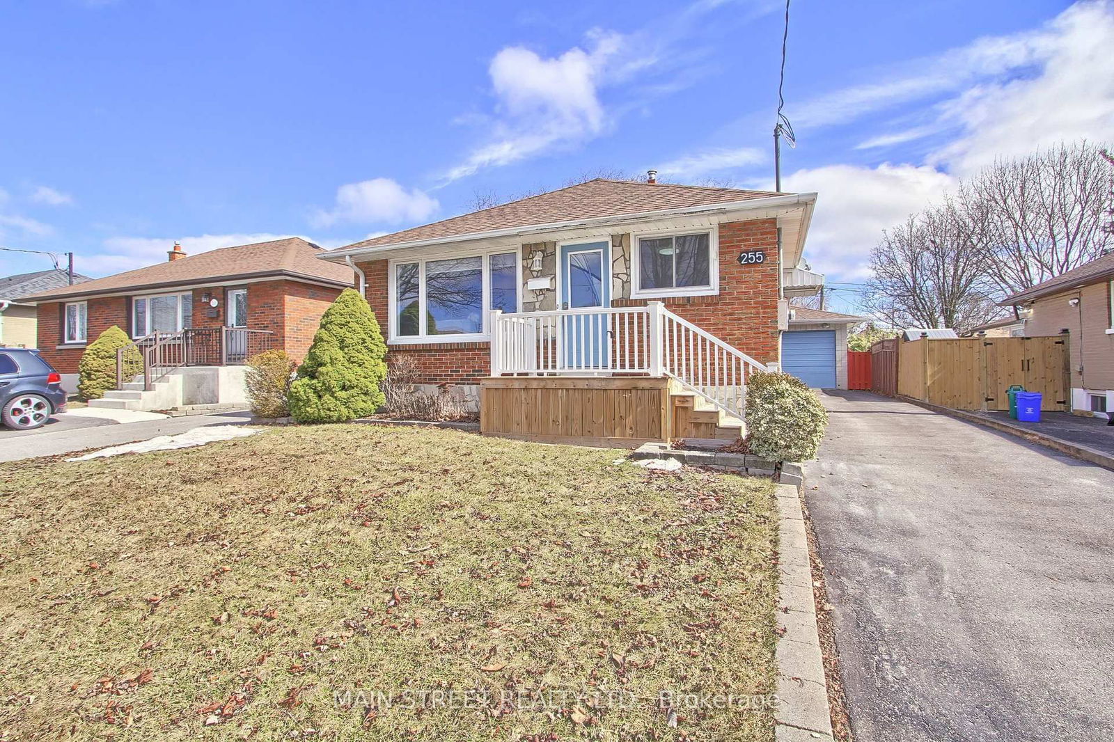 Detached House for sale at 255 Windsor Street, Oshawa, Donevan, L1H 6G5 - MLS: E12110808
