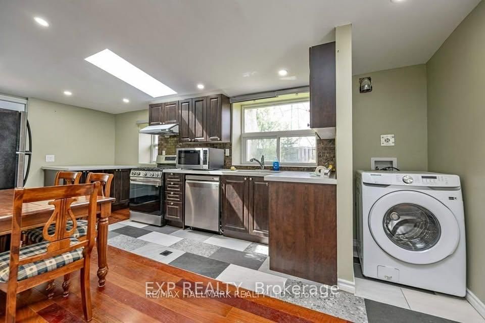Detached House for lease at 14-692 Birchmount Road, Toronto, Clairlea-Birchmount, M1K 1R3 - MLS: E12110948