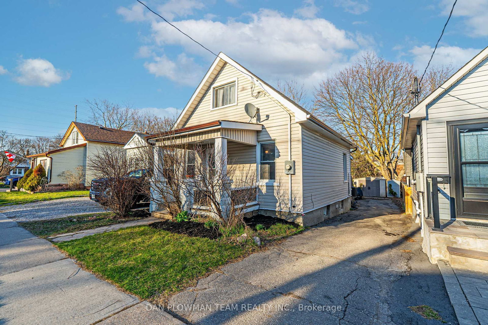 Listing Image 2