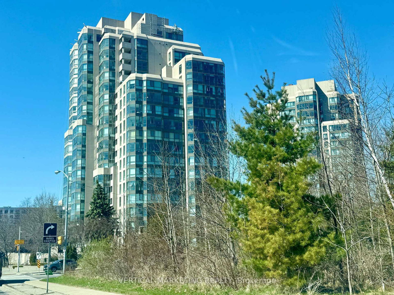 Condo for sale at 1408B-3231 Eglinton Avenue, Toronto, Guildwood, M1J 3N5 - MLS: E12111115