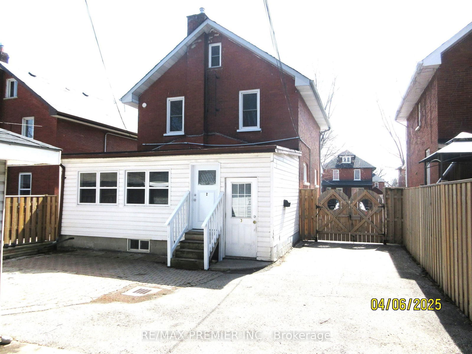 Detached House for sale at 228 Bruce Street, Oshawa, Central, L1H 1R5 - MLS: E12111191