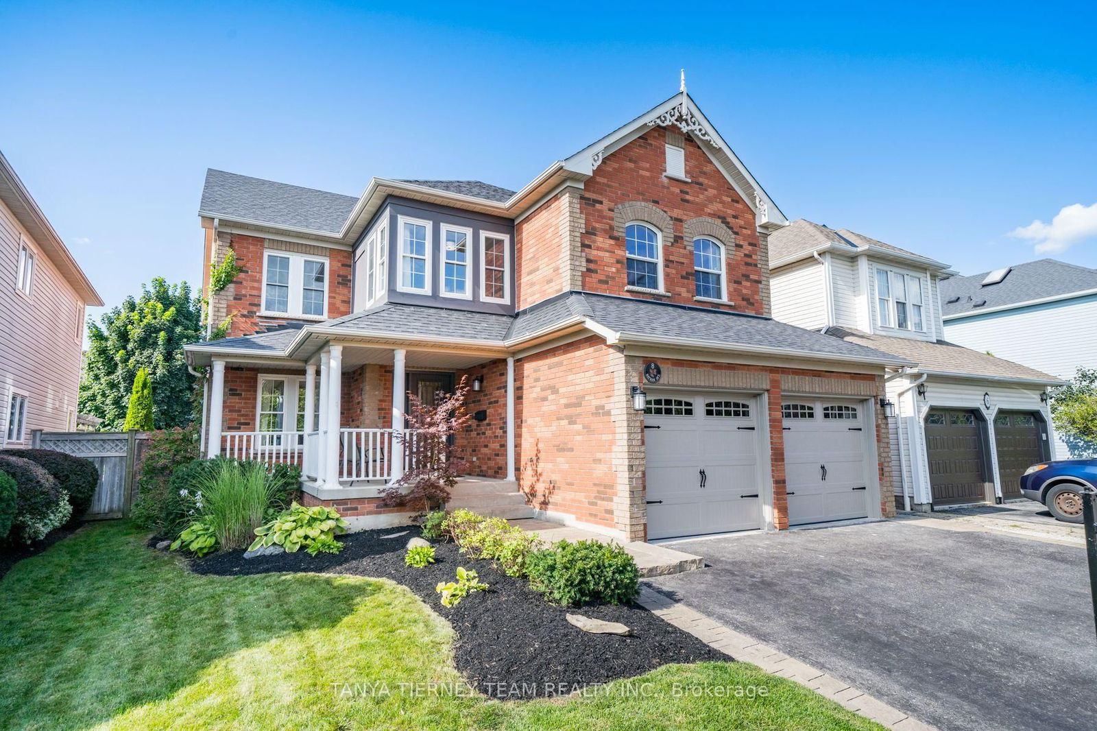 Detached House for sale at 8 Nathan Avenue, Whitby, Brooklin, L1M 1J3 - MLS: E12111242