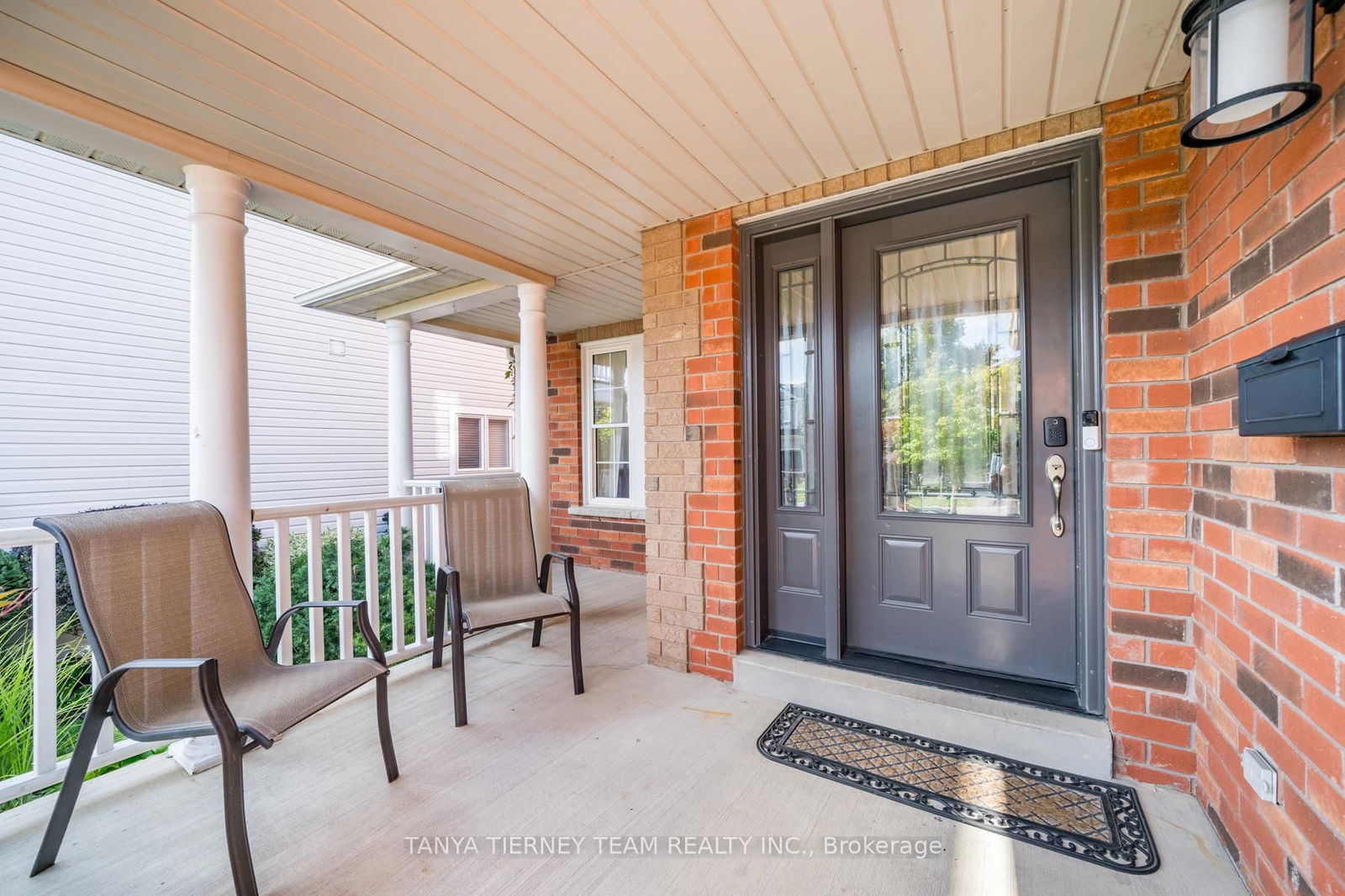 Detached House for sale at 8 Nathan Avenue, Whitby, Brooklin, L1M 1J3 - MLS: E12111242
