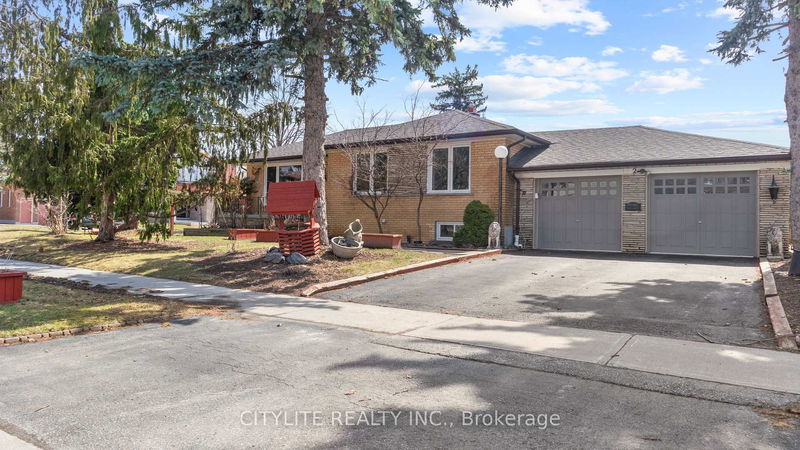 2 Emmeline Cres, Toronto - Agincourt South-Malvern West image-0-0