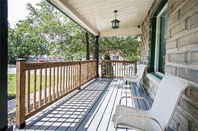 32 Elgin St E, Oshawa, L1G 1T1 | Image 2