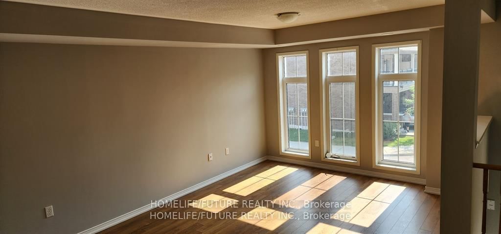 Townhouse for lease at 2607 Deputy Minister Path, Oshawa, Windfields, L1L 0M7 - MLS: E12111526