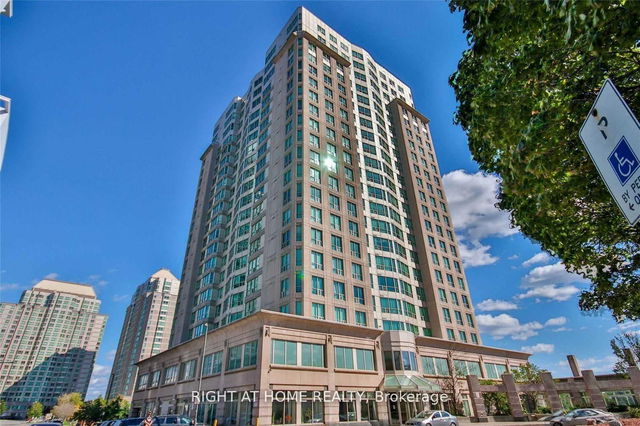 913 - 8 Lee Centre Drive