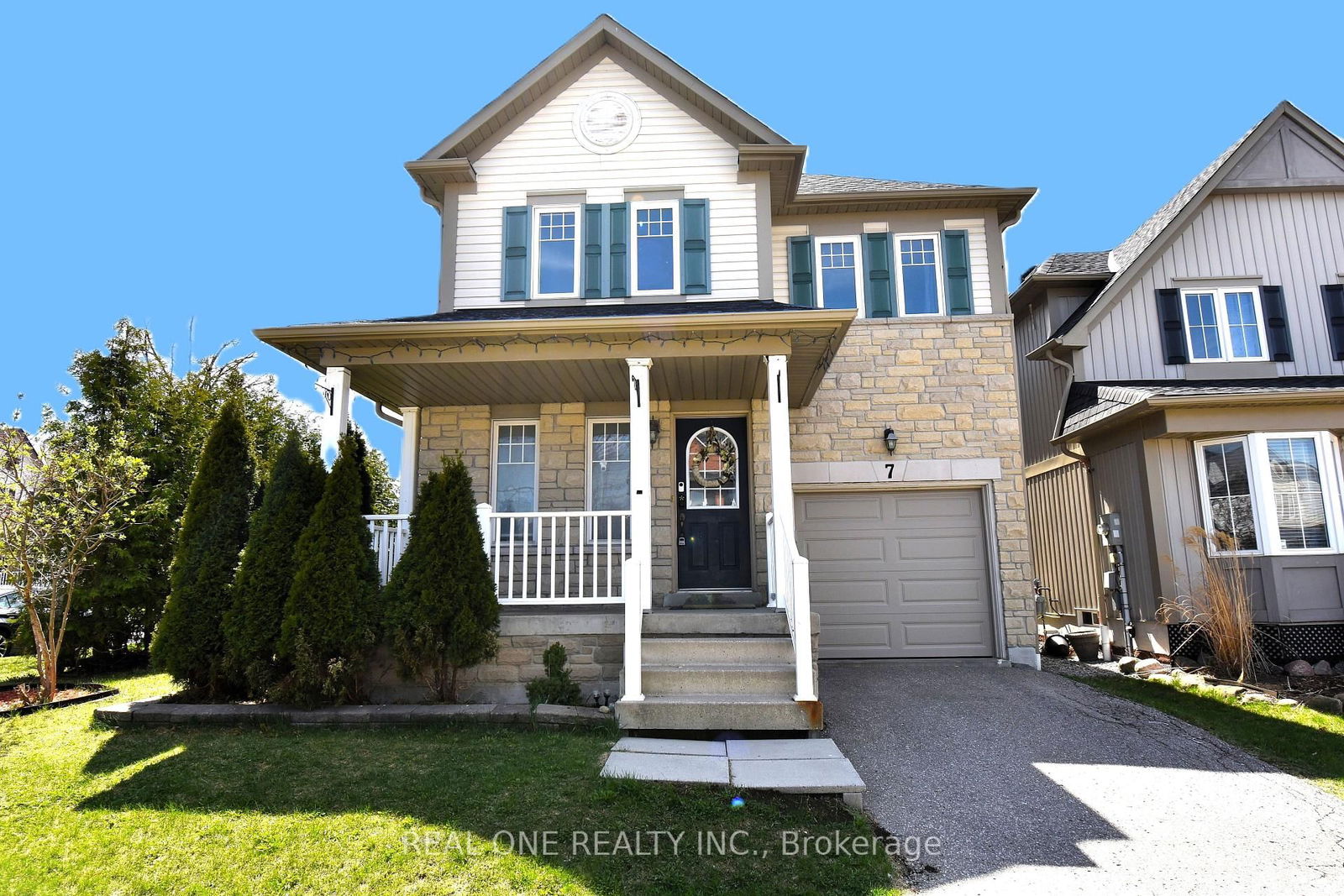 Property at 7 Settler's